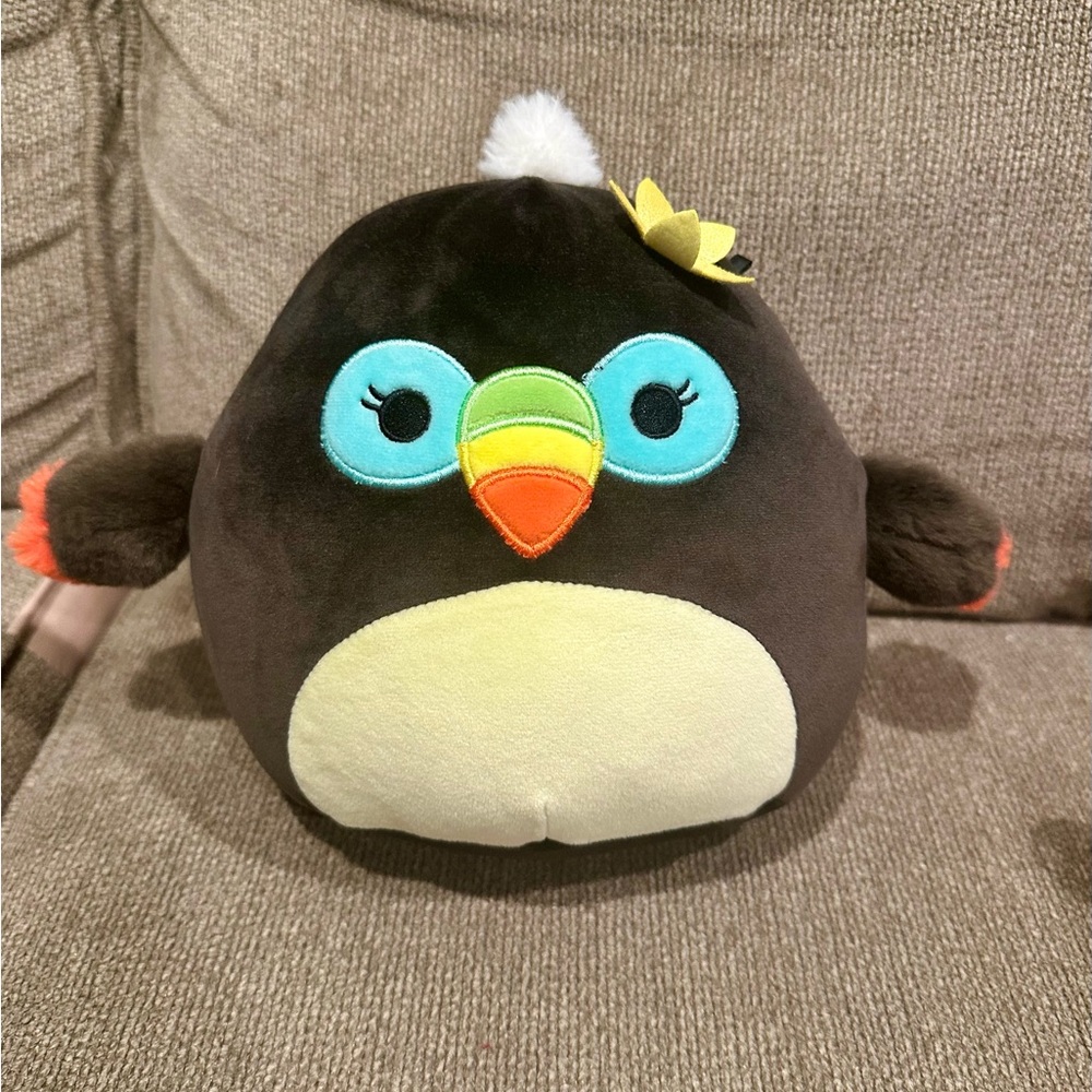 Squishmallow - Tito the Tucan 8”